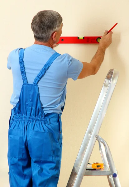 Handyman at Work Burbank